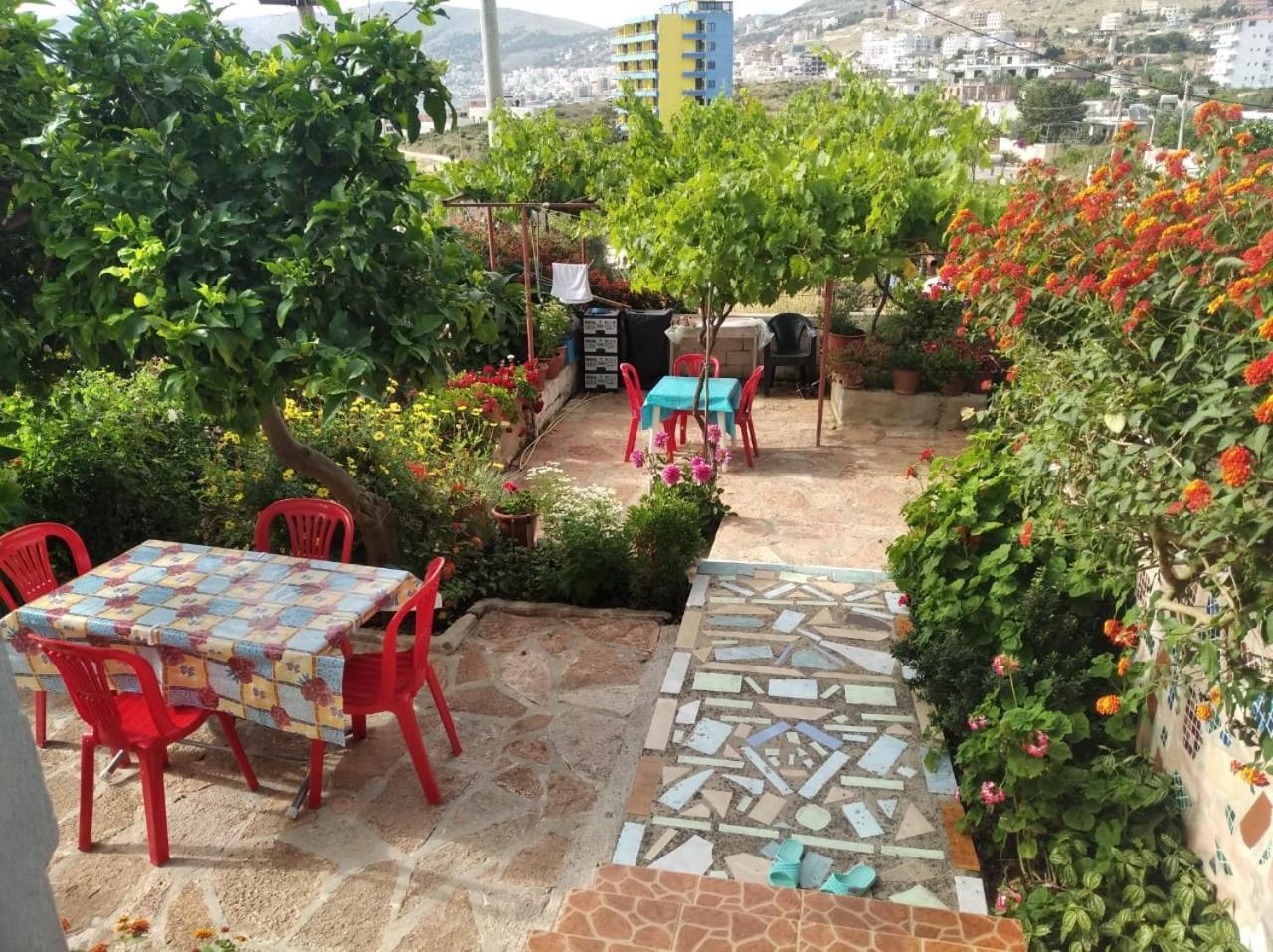 Hako Apartments Sarandë エクステリア 写真